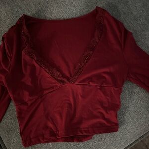 Size small long sleeve crop top.